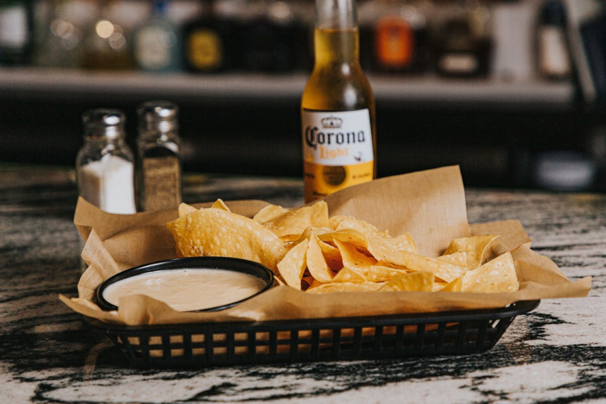 Snacks and dip